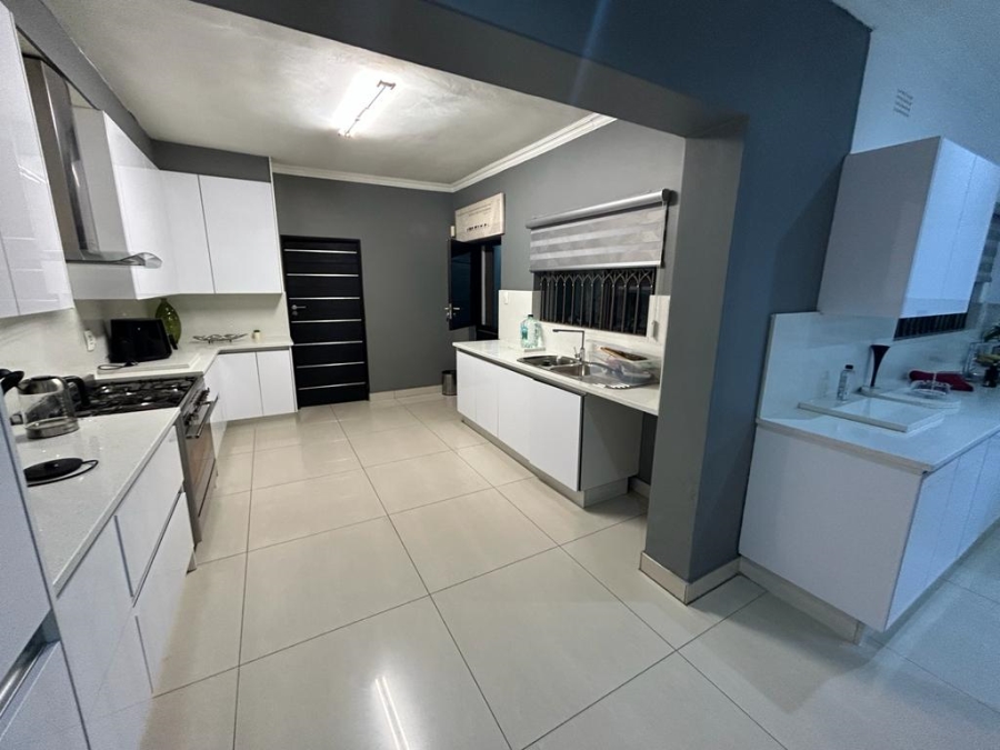 4 Bedroom Property for Sale in Rustenburg Ext 26 North West